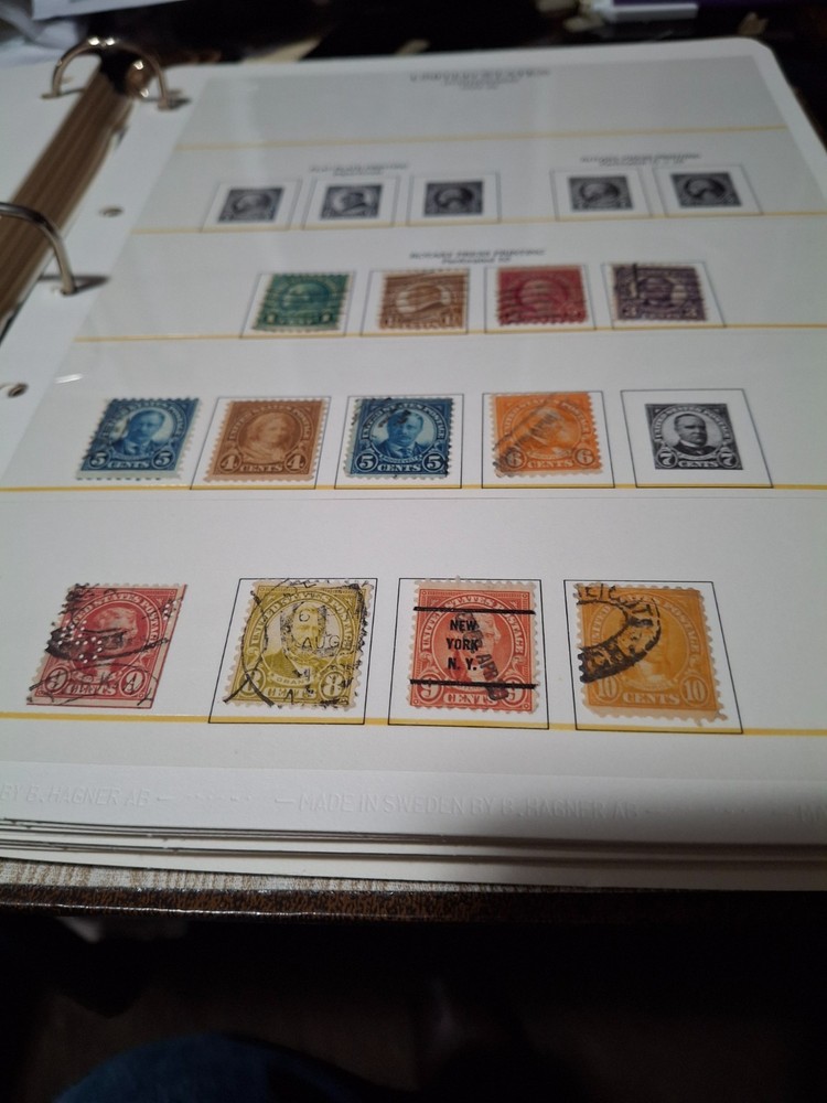 Hagner Hingeless Album for US Stamps to Scott 992