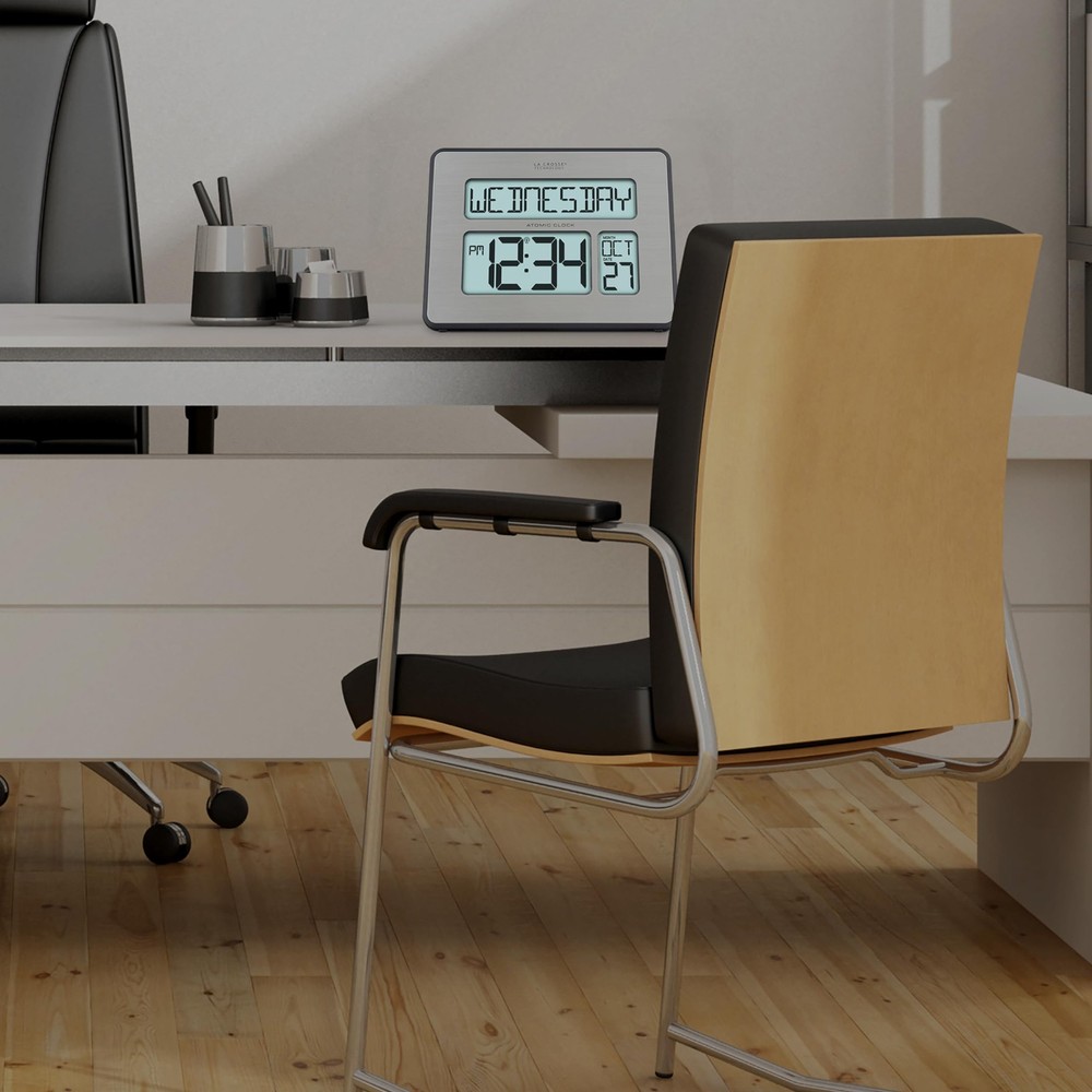 513-1419BLv4-INT Backlight Atomic Full Calendar Clock with Extra Large Digits