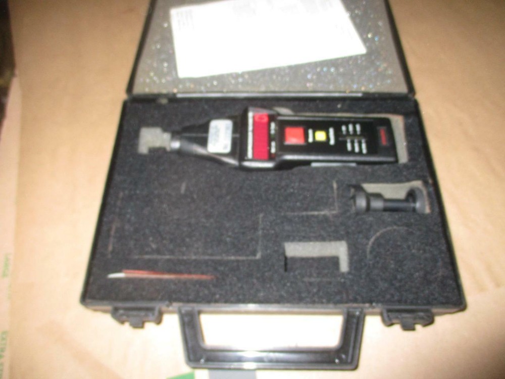 DYNAPAR HT100 UNMP Hand Tachometer