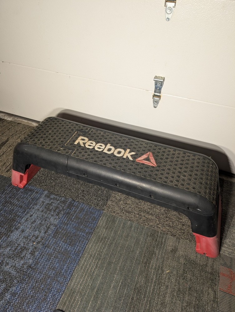 Reebok Professional Aerobic Deck - Black Red (HHBA-REDECK-5) Workout Bench Step
