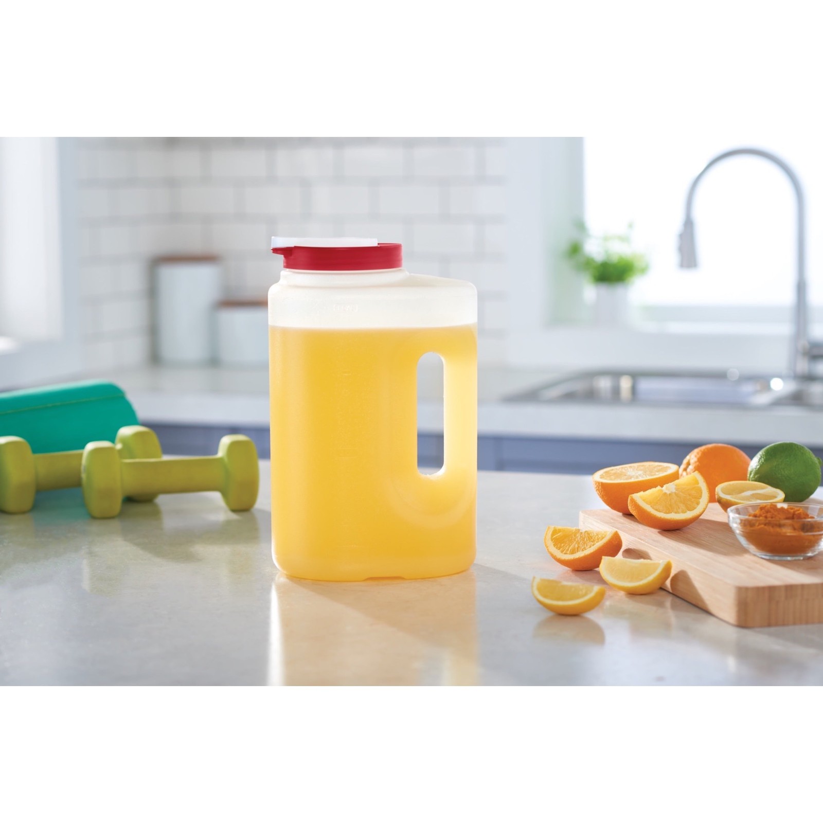 Rubbermaid Mixermate 1 Gallon Pitcher Leak Resistant Clear 3.8 Liter Kitchen