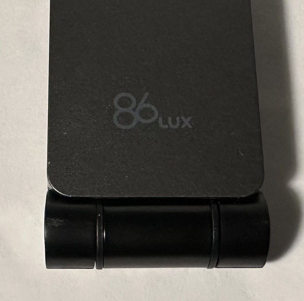 86lux Pocket E1 Rechargeable Clip-On Bookmark Reading Light NEW