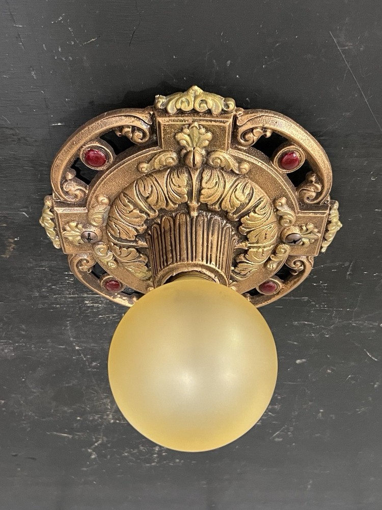 Single Bulb Flush Mount Fixture Rewired 65G