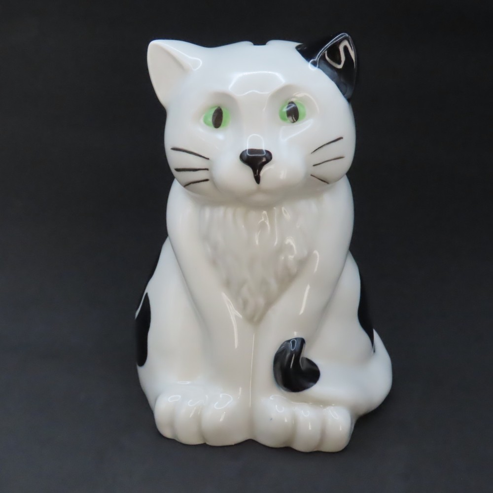 Wade Ceramic Cat Money Box Figurine