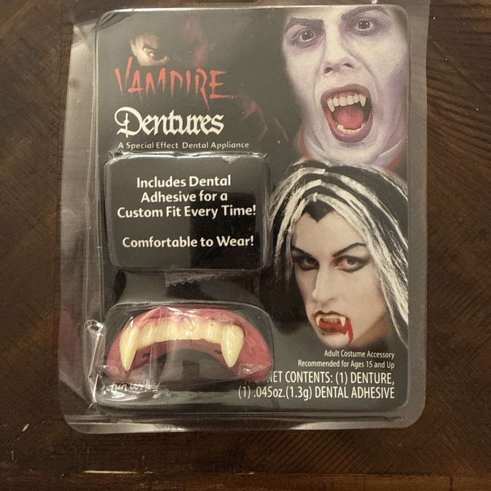 Big Bubba Vampire Teeth - Fun World