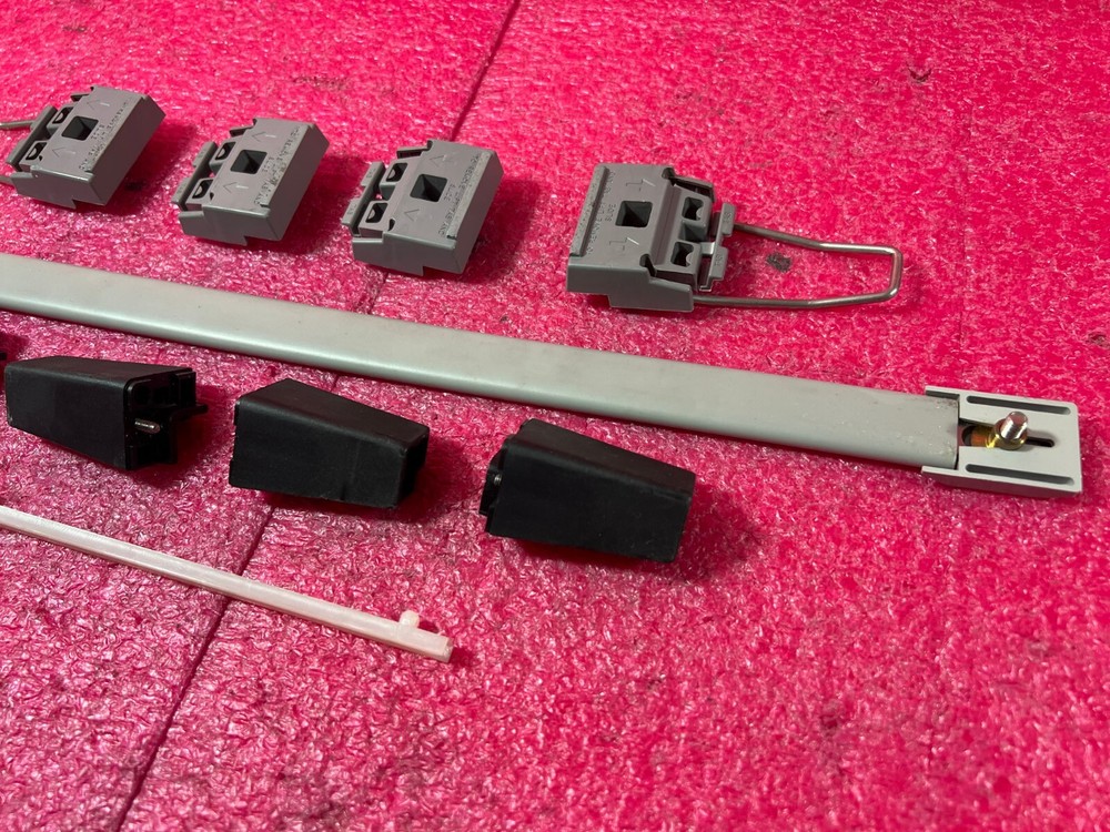HP Agilent 16702B Logic Analysis System Accessories