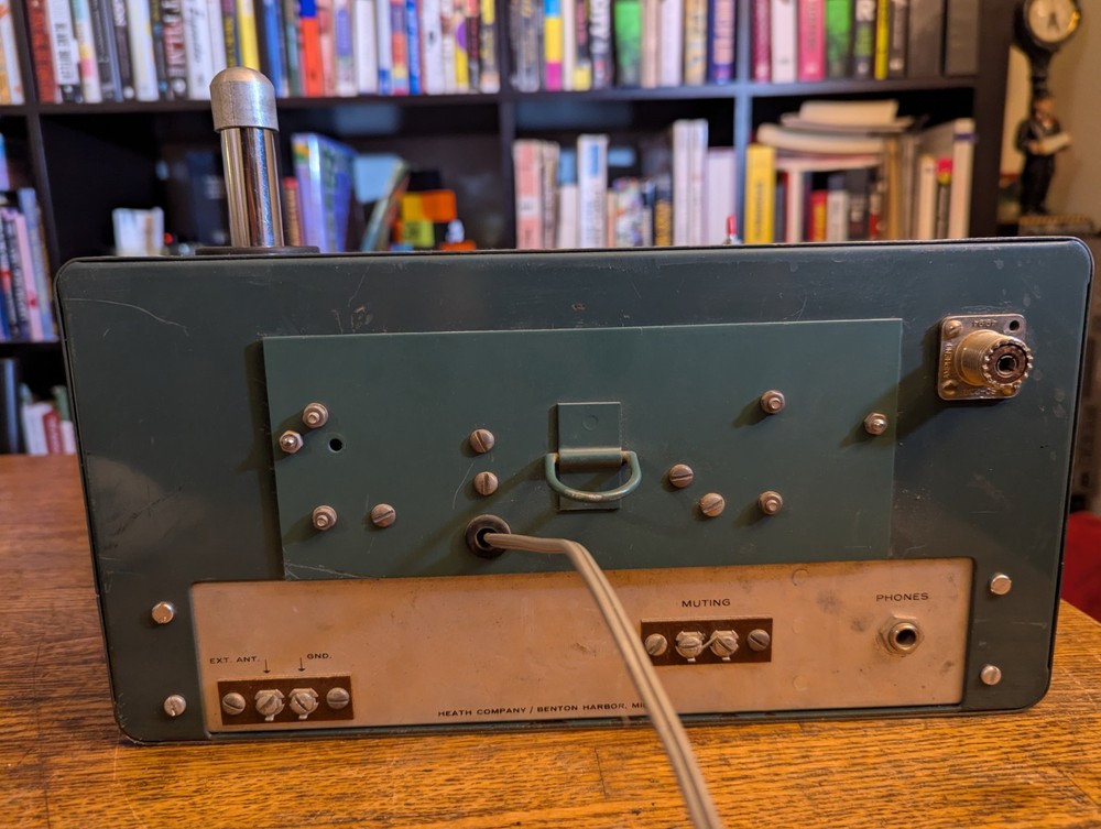 Vintage Heathkit Mohican GC-1A Communication Ham Radio *READ*