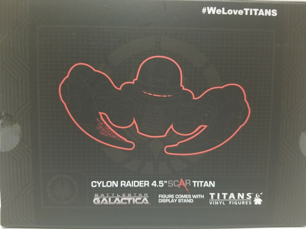 Battlestar Galactica Exclusive Cylon Raider