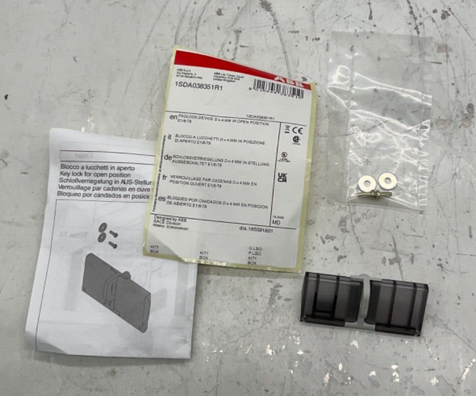 NEW ABB KE6PD1 PADLOCK DEVICE 4MM OPEN POSITION EMAX E1-E6/T8