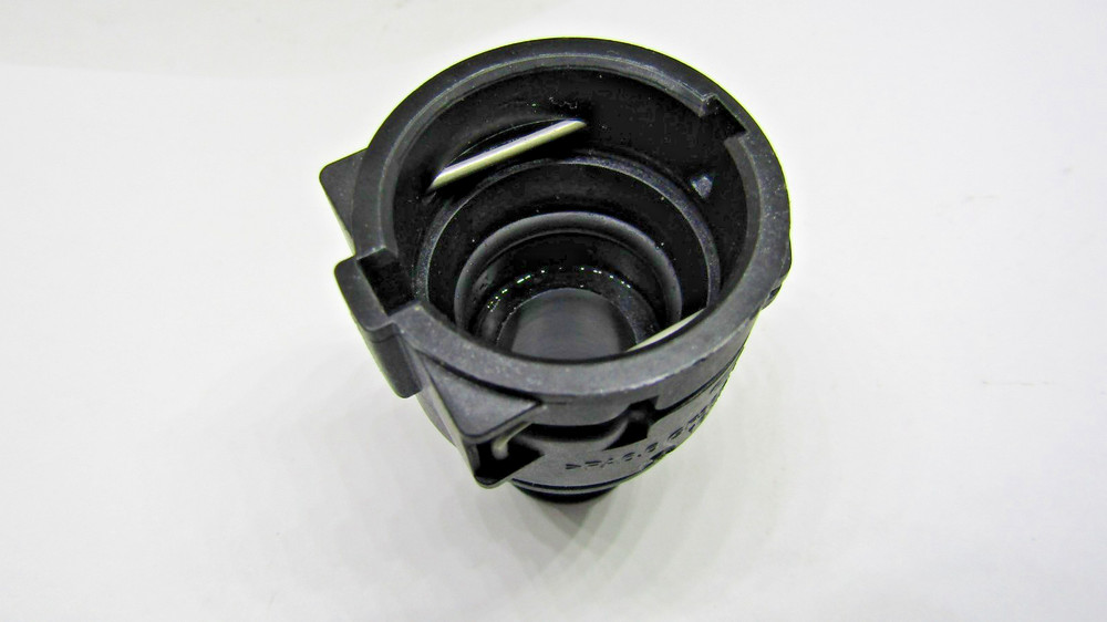 GM Multi-Purpose Connector 23304499 OE