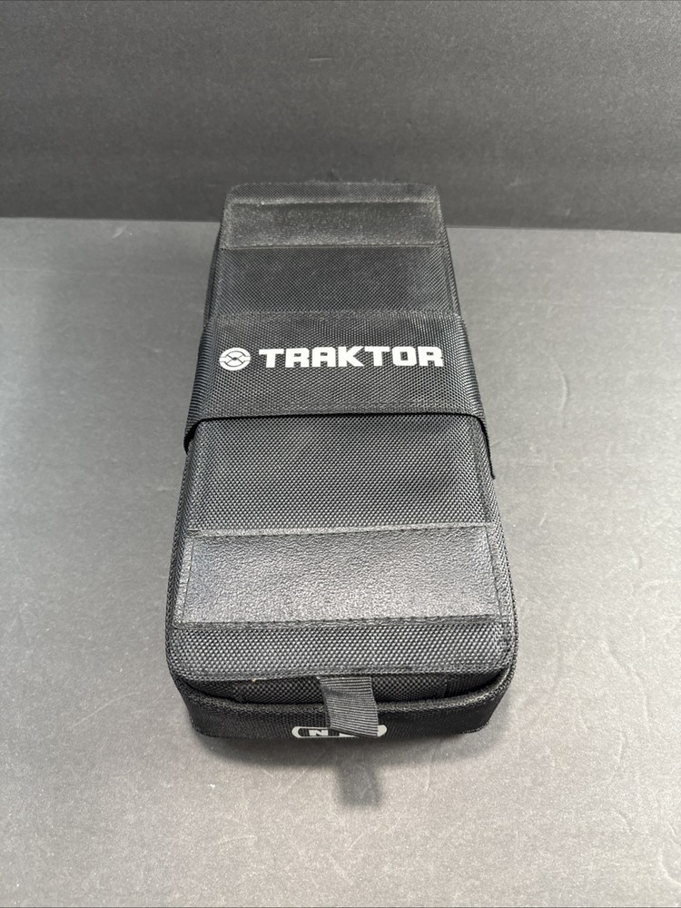 Native Instruments TRAKTOR KONTROL X1 MK1 DJ Controller Mixer Effector Looper