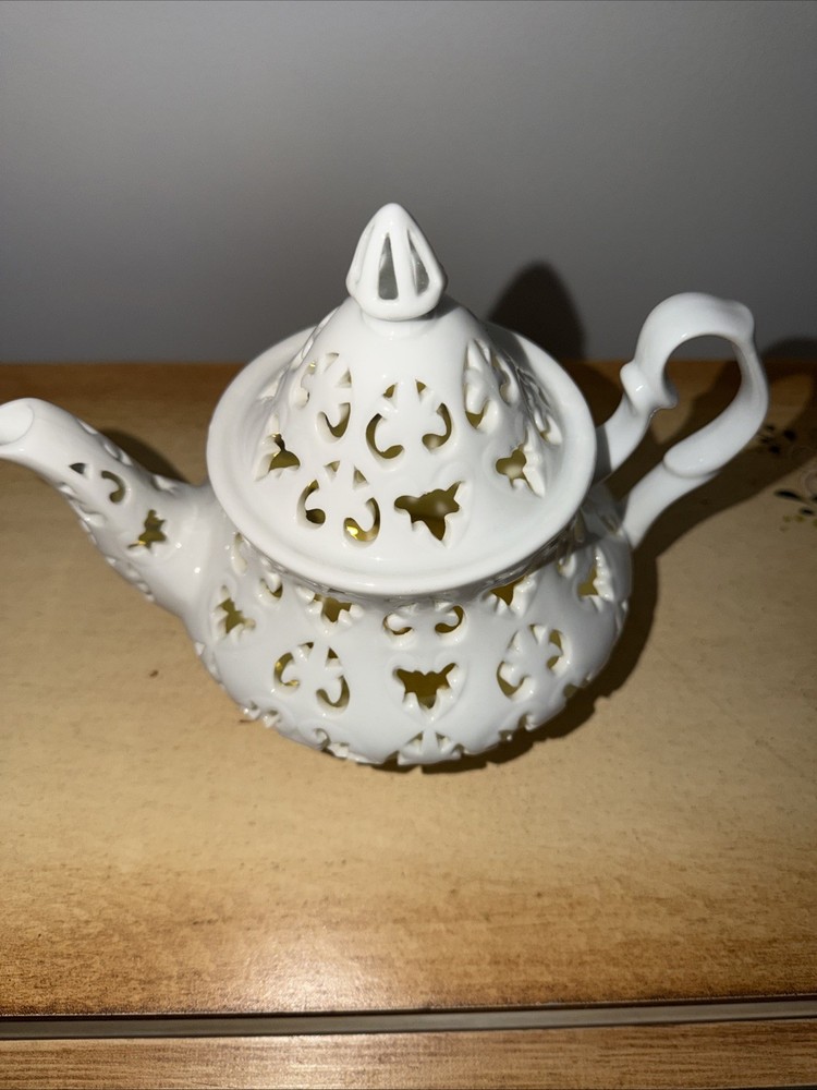 White Teapot Ceramic Tea Light Tea Pot