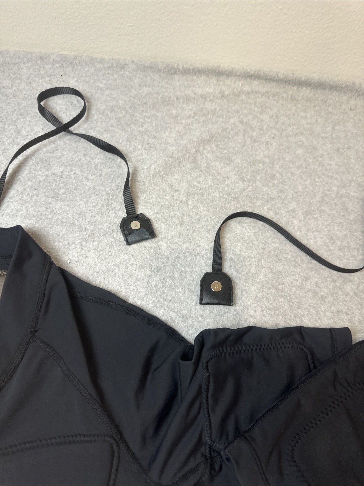 Impulse Body Fitness EMS Workout Suit Vests Bands Mens XS Lot Of 2