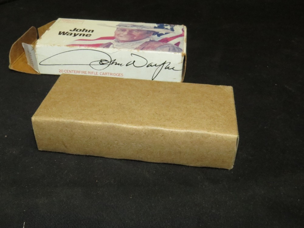 JOHN WAYNE - Winchester 32-40 Cartridge Box Empty With Insert