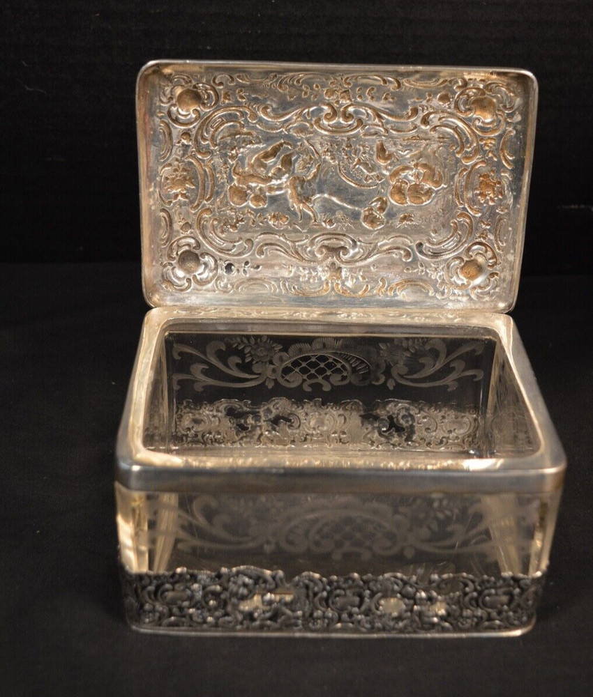 Silver Top Engraved Glass Box