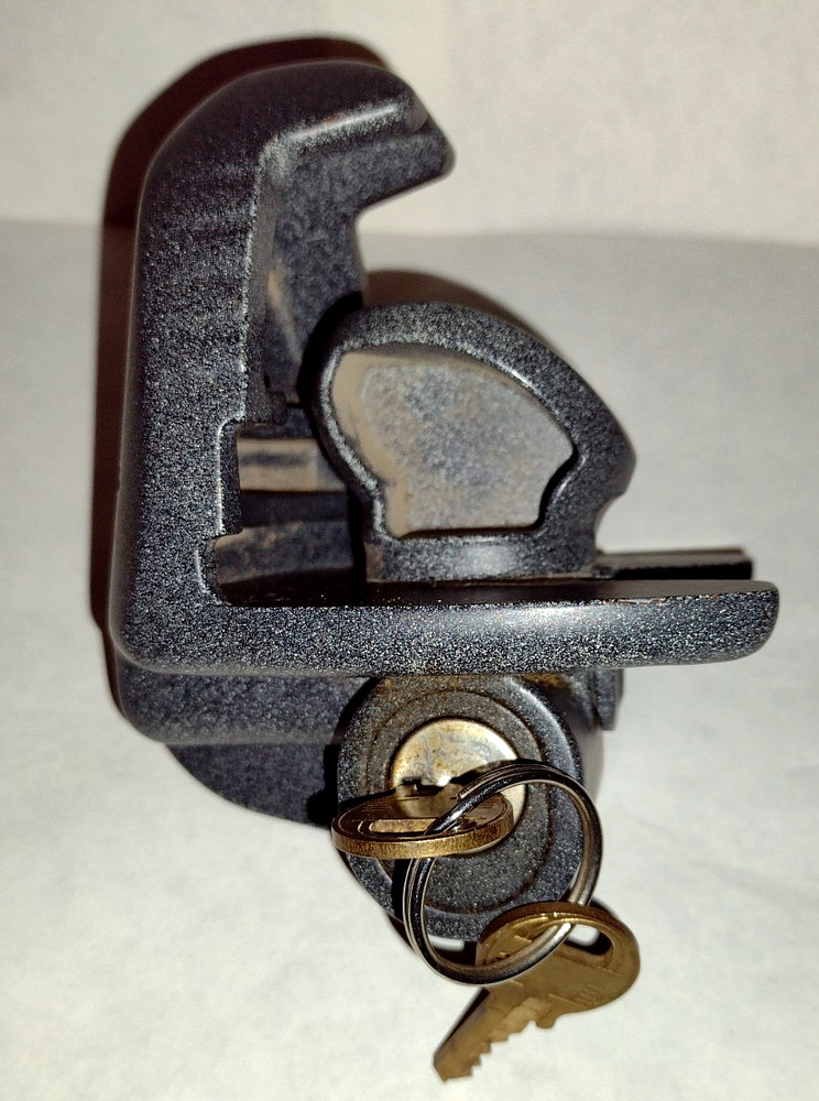 Master Lock Trailer Hitch Lock 2 Keys