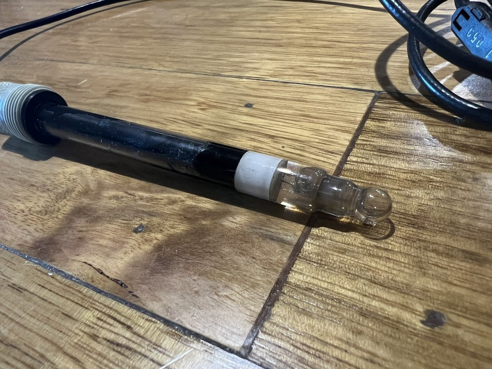 Radiometer Copenhagen pH electrode G2040C suite titration work