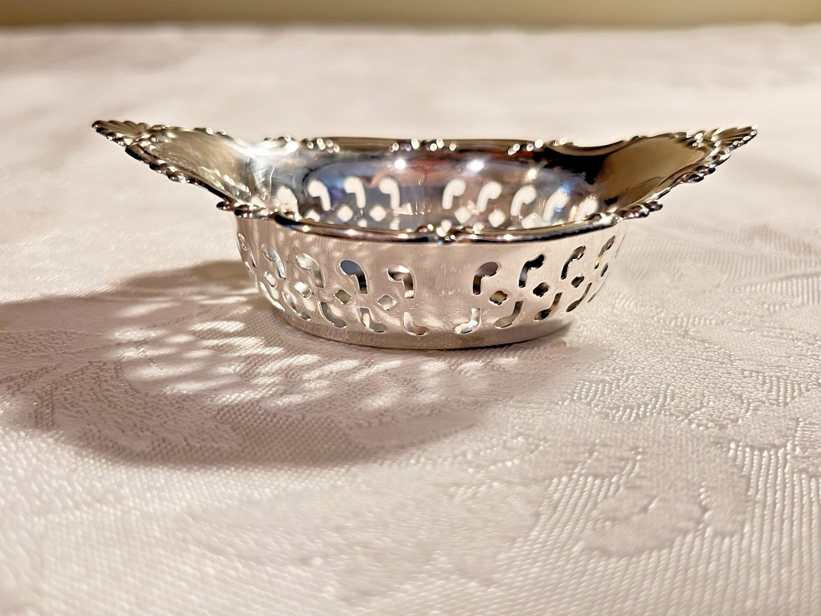 ONE Gorham Sterling Silver Nut Dish 23.5 Gr W/Mono. 3-3/4" X 2-1/2". A 4780