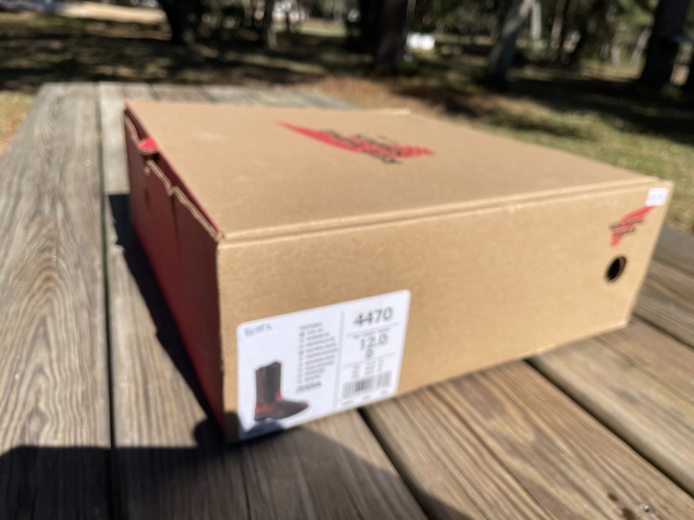 NEW Redwing 4470. Size 12 D