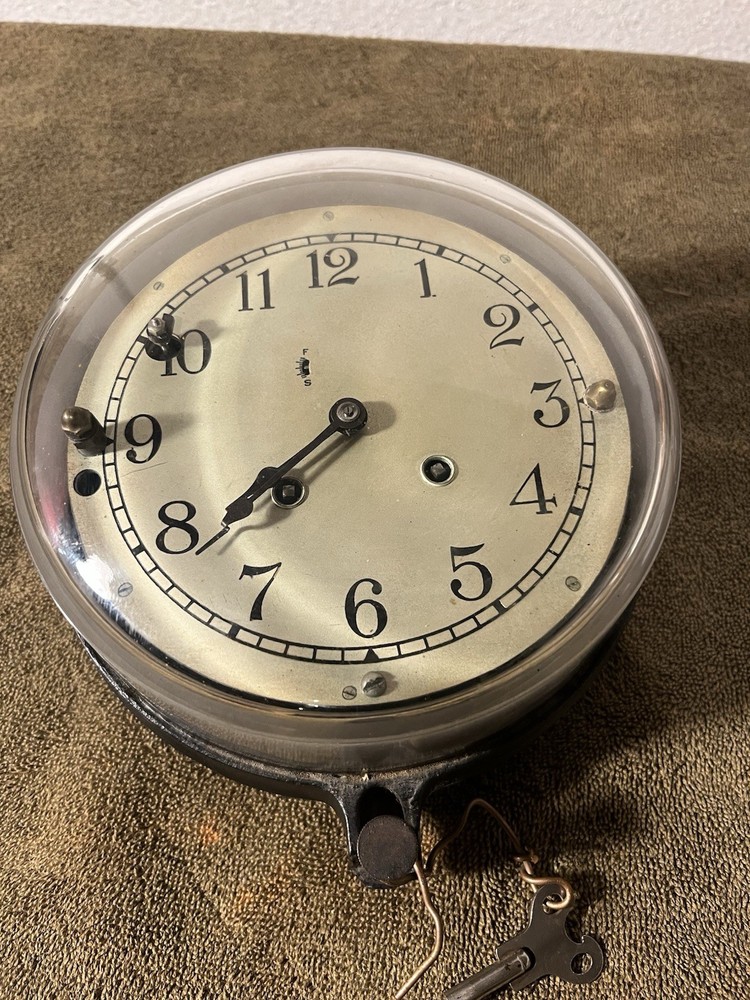Vintage General Electric CS-9 Ship's Clock. Working & In Great Condition.