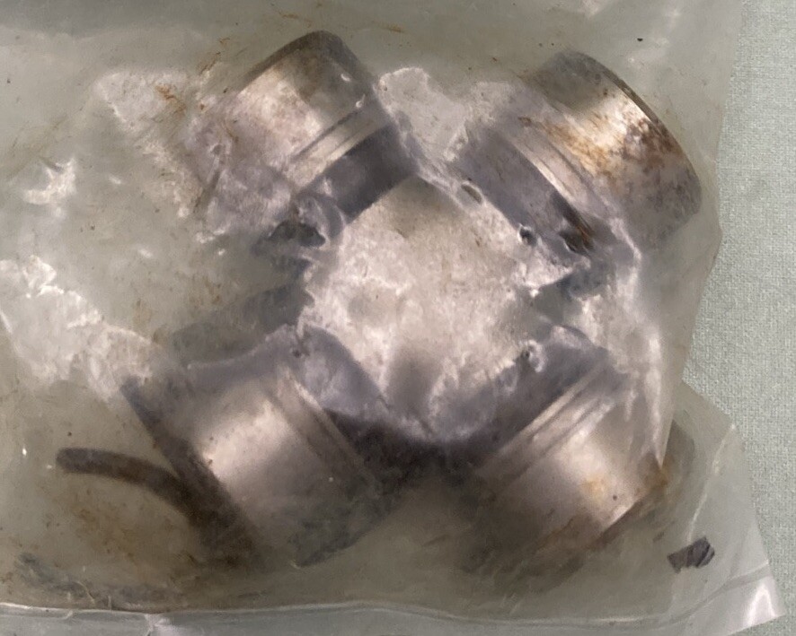 NEW EPI WE100223 Universal Joint