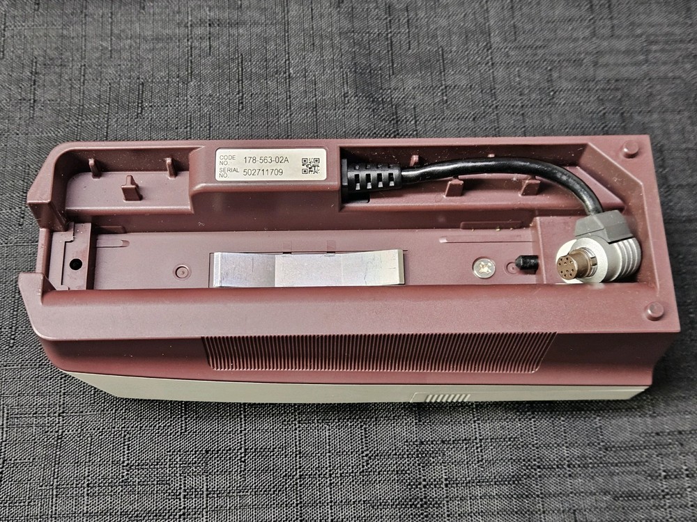 Mitutoyo Portable Surface Roughness Tester SJ-210