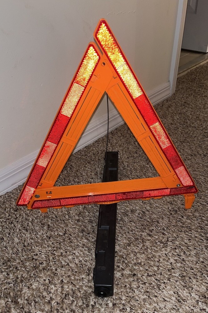 Foldable Emergency Roadside Triangle Warning Safety Traffic Hazard Caution 17"