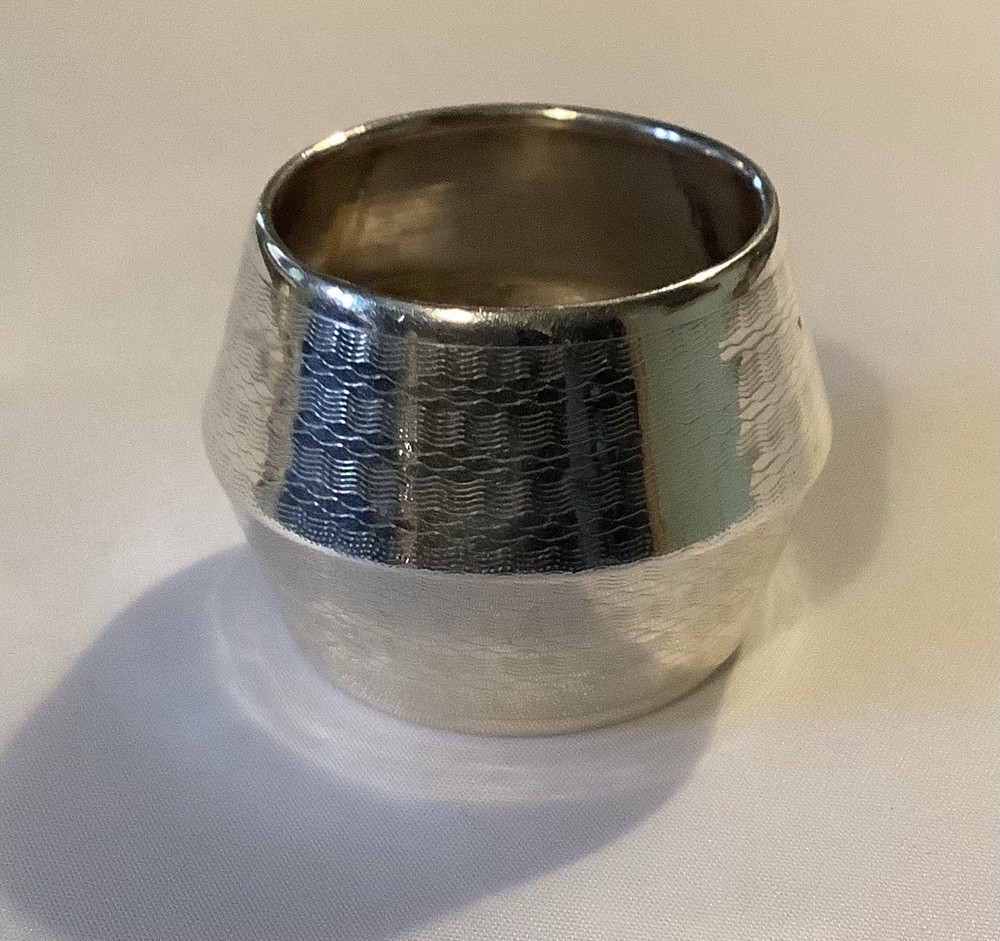 Silver Barrell Napkin Ring 1929 Birmingham 13g