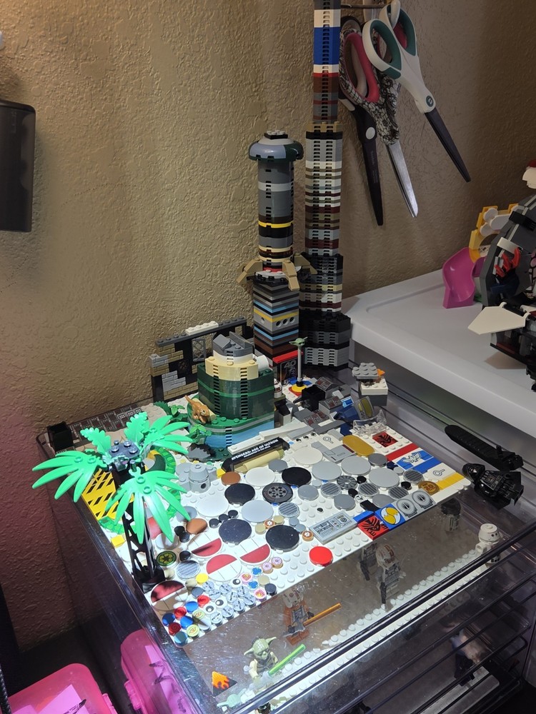 15+ lbs color/accessory sorted Lego Bulk lot