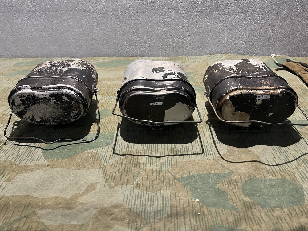 WW2 German Style Uniform Mess Tin Kit / Post War / Great For Reenactors