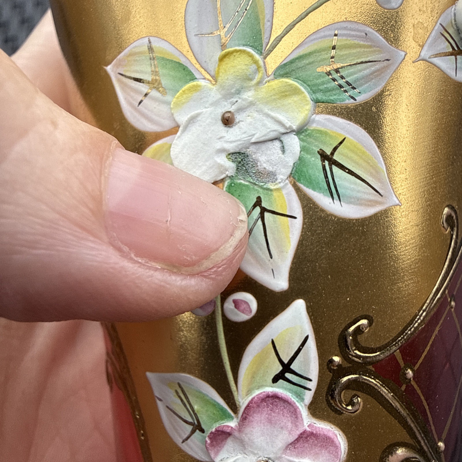 BOHEMIA CZECH REPUBLIC GOLD HIGH ENAMEL CRANBERRY HANDMADE CRYSTALEX VASE