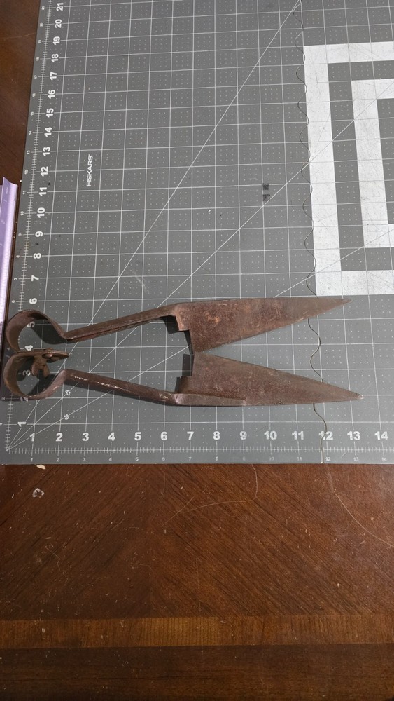 Vtg Sheep Wool Shears Steel Rusty Primitive