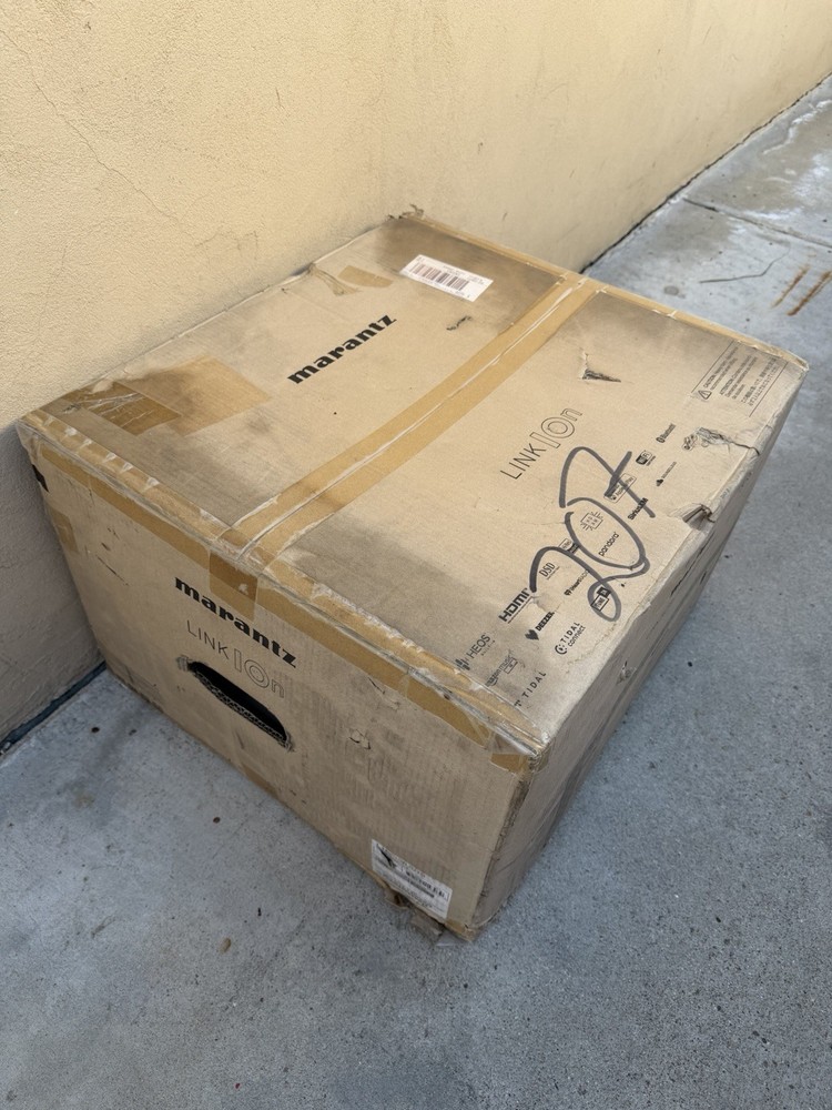 Marantz LINK 10n Reference Network Audio Player / Preamplifier (Factory Sealed)