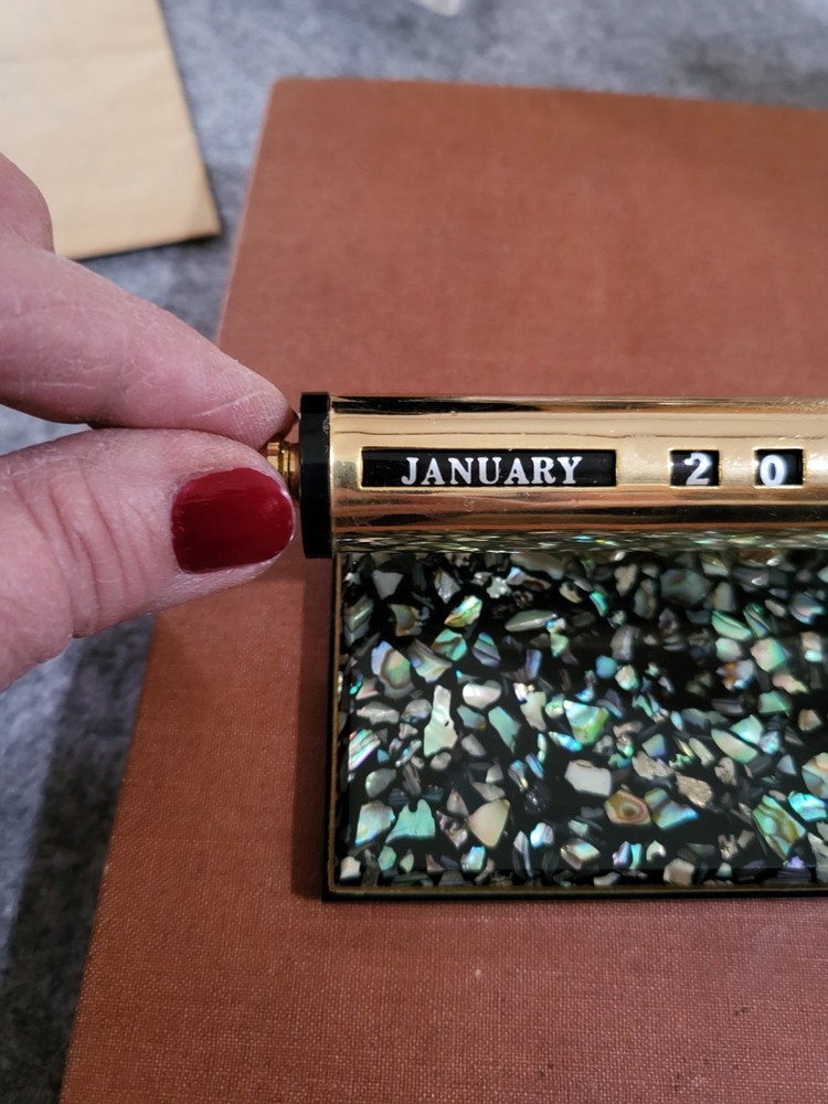 Vintage Rolling Desktop Calendar With Paua Shell