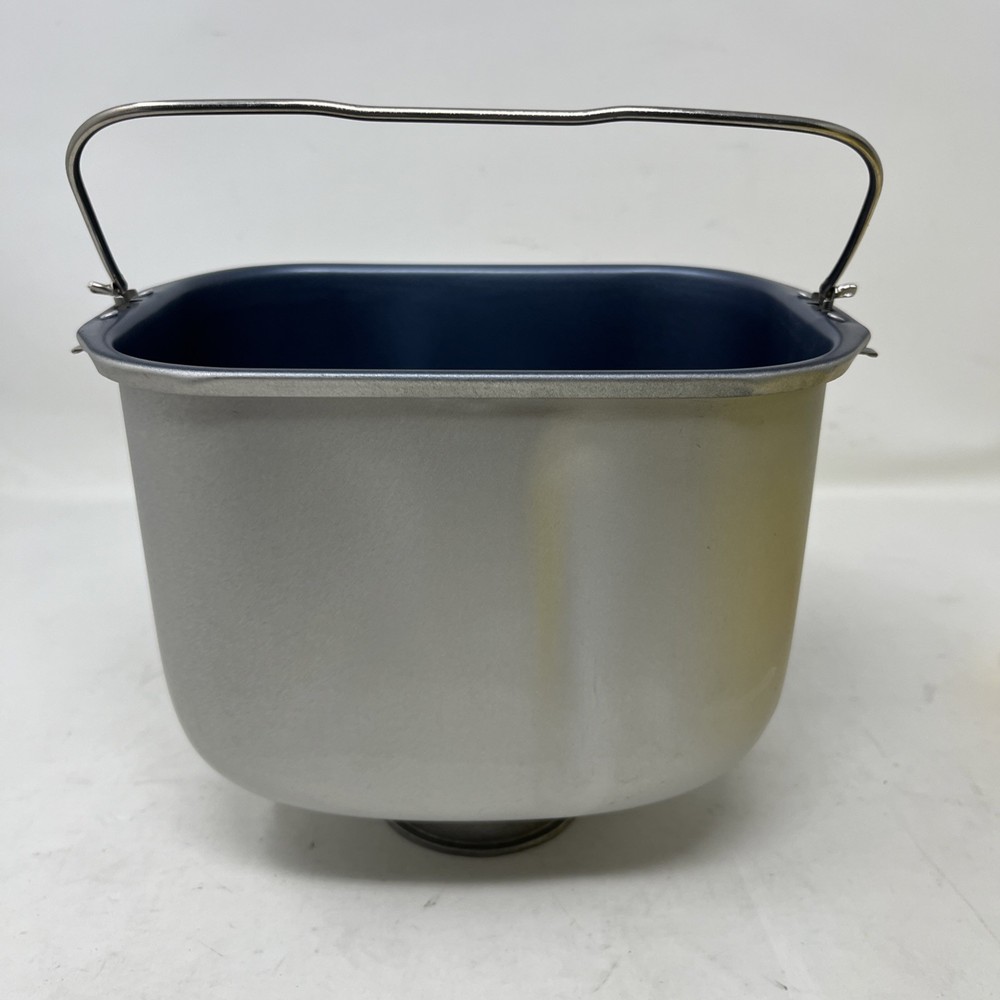 Breadman Bread Maker Model TR520 Bread Machine Loaf 2 Pc Set Pan & Paddle