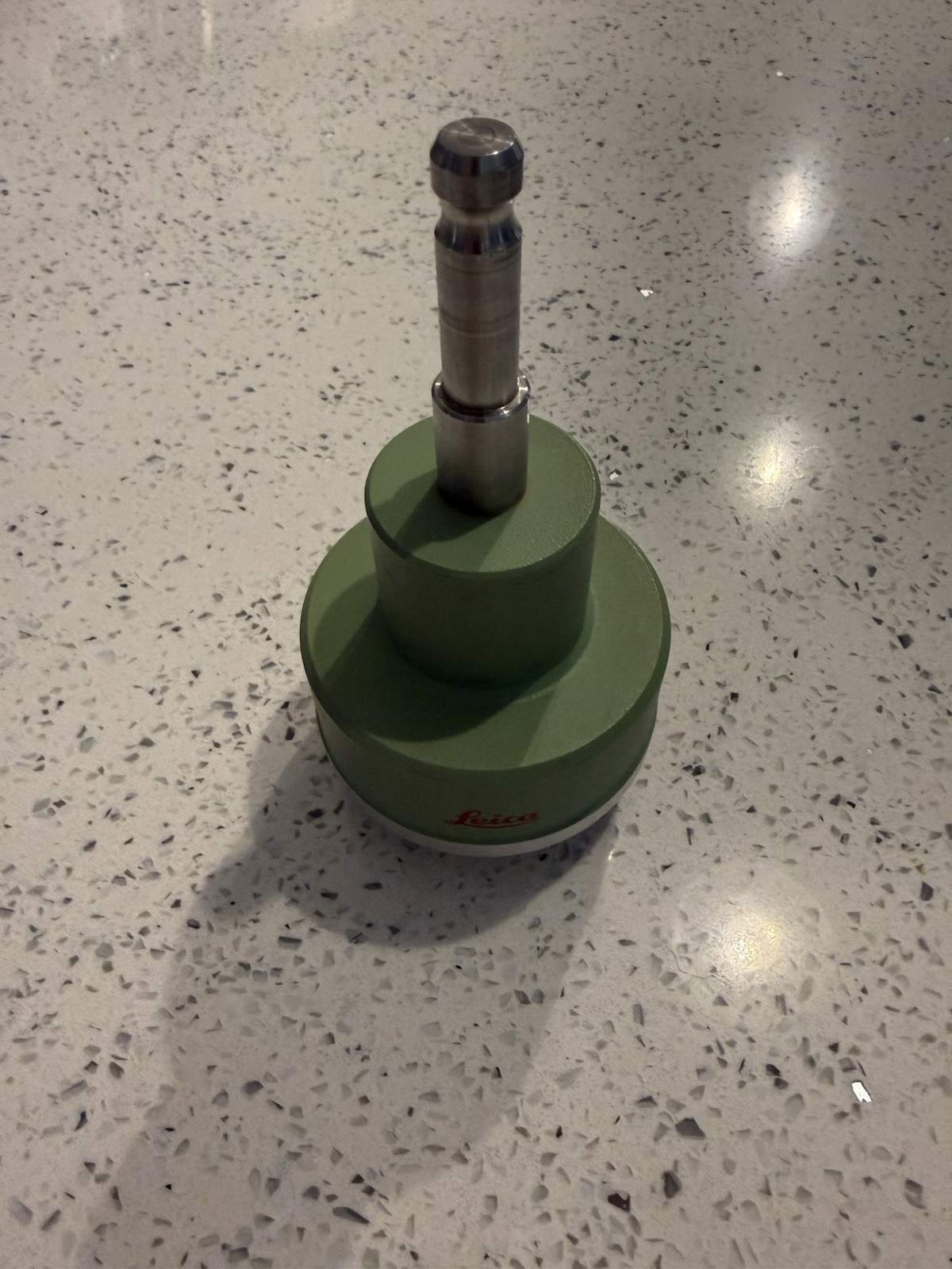 Leica GDF102 Tribrach, GRT144 Adapter, GAD31 Surveying Accessories