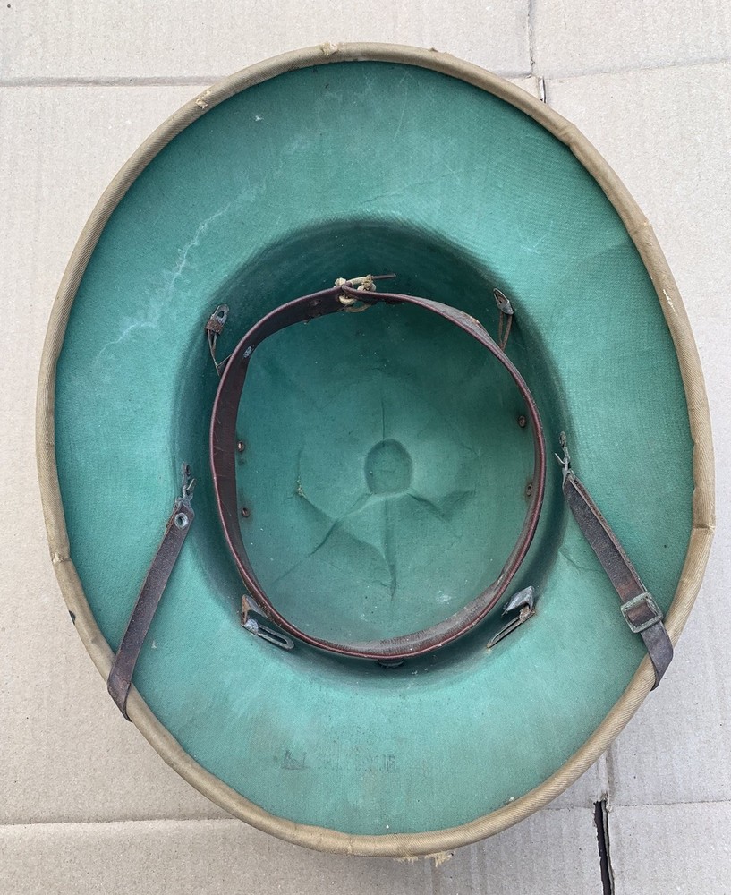 Original WWII USMC Sun Hat Pith Helmet 1943 Dated
