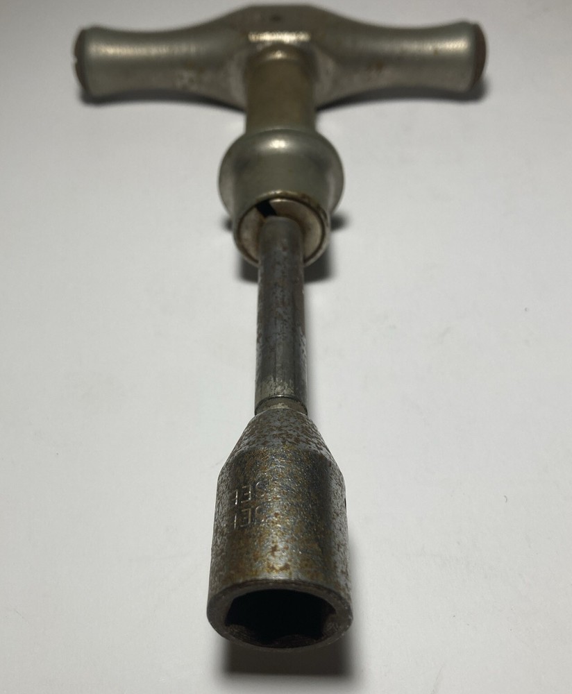 Vintage Seekonk Plumbers Torque Wrench T Handle Tool