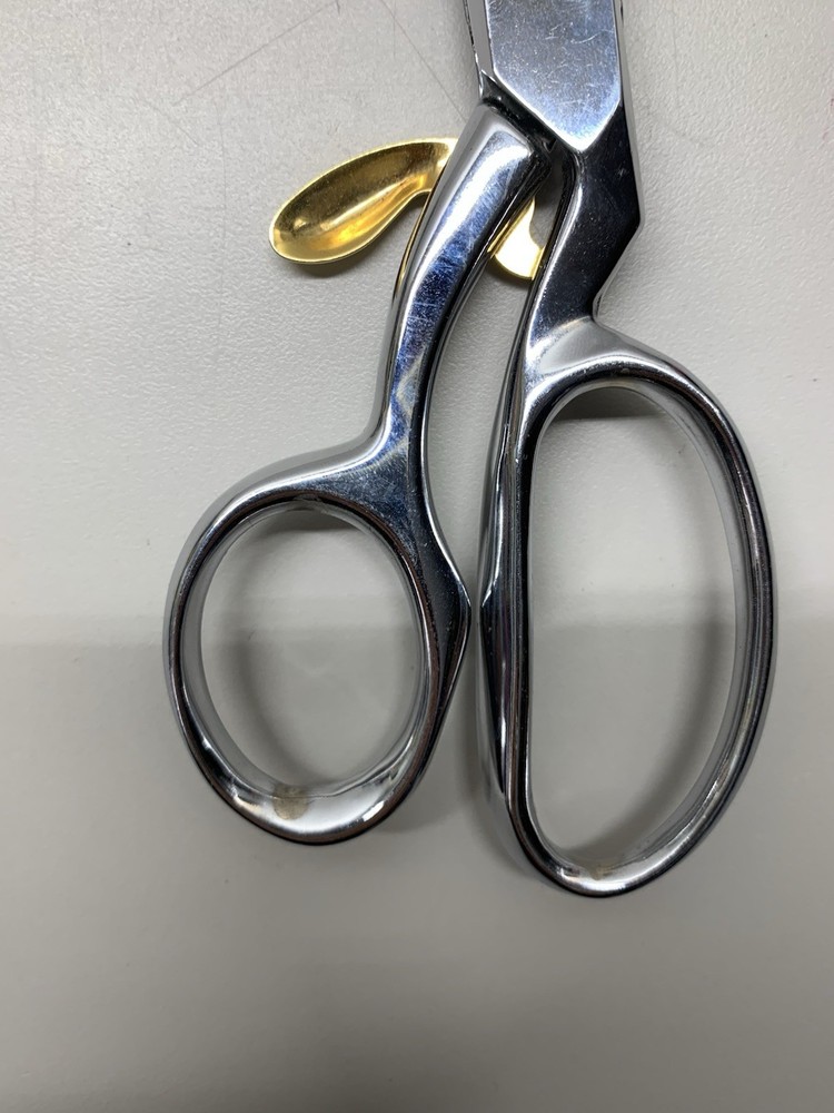 8" Gingher Spring Action Knife Edge Dressmaker Shears