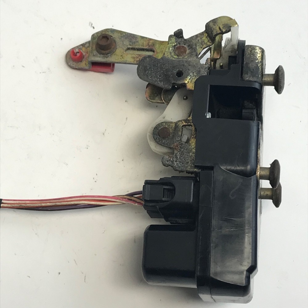 04 - 07 Jeep Liberty Trunk Latch Tailgate Lock Latch Actuator 2004-2007 05 06