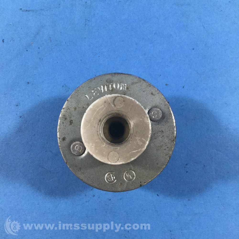 Leviton 516 Fluorescent Lampholder USIP