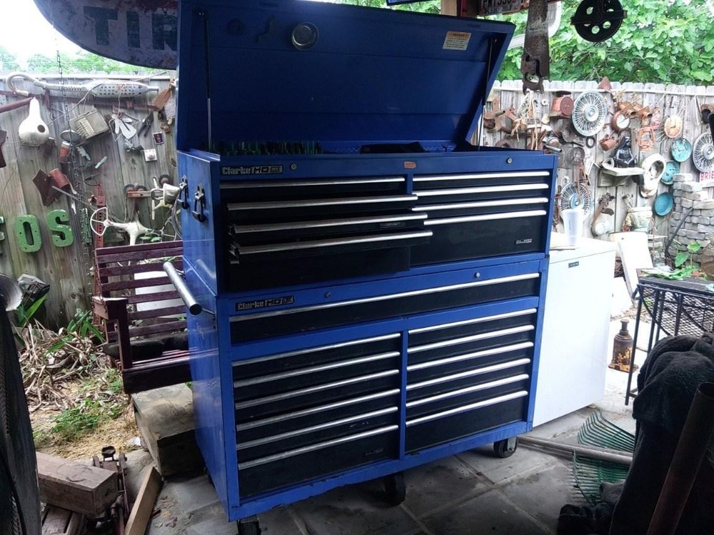 Heavy-Duty Clarke HD Plus Tool Box