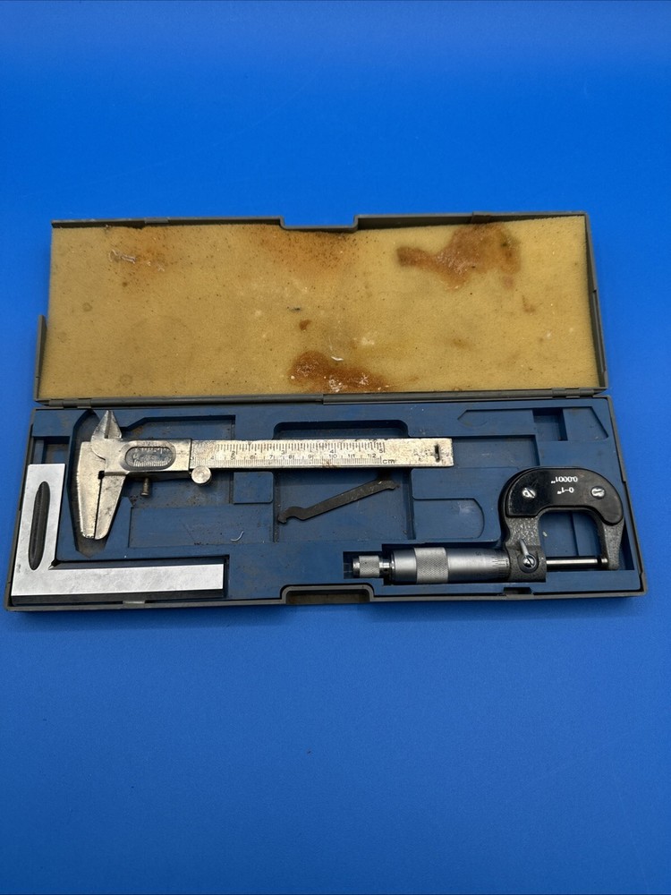 MICROMETER  - 0-1" x .001 Outside Micrometer Set With Other Tools Box Square