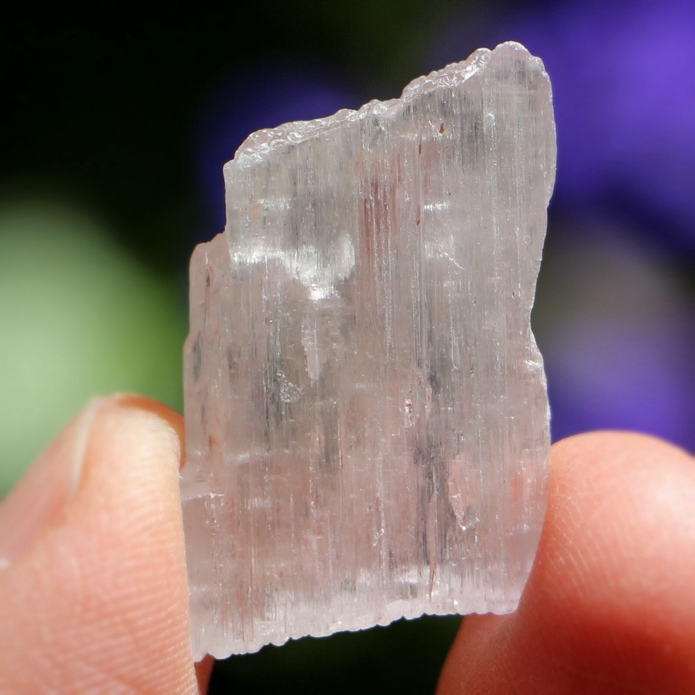 Mineral Specimen: Kunzite (KNZ95)