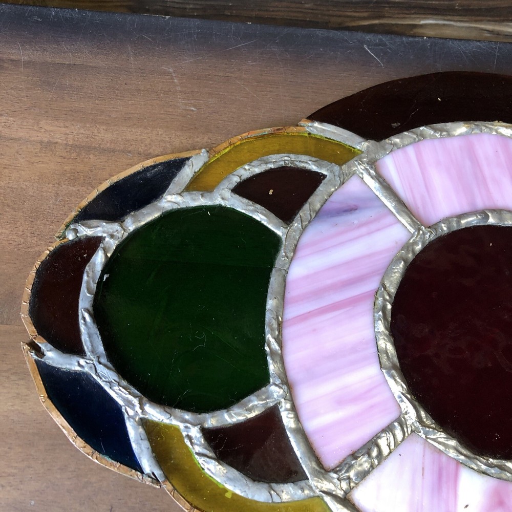 Vintage Stained Glass Oval Shape Design