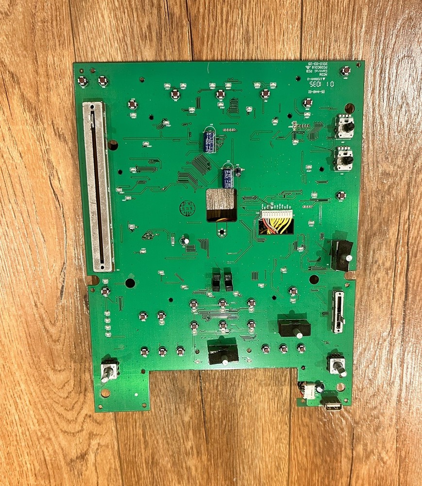 Numark Mixdeck Double Deck Controller Control PCB.......PC09C018