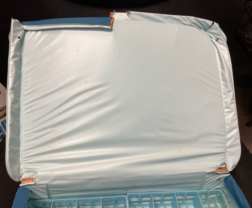 Matchbox Carry Case Holds 48 Models DEN6014