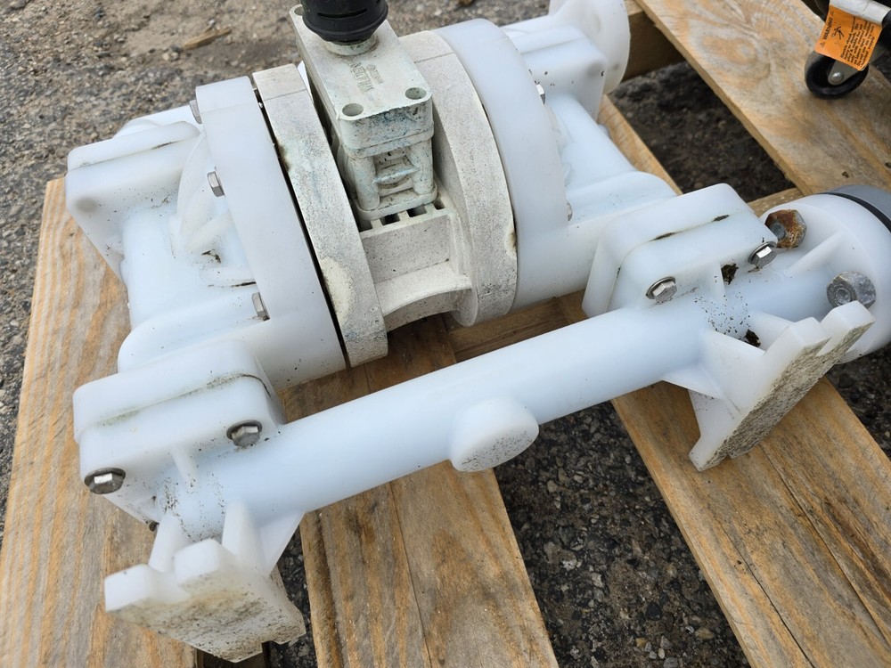 Wilden P200 Diaphragm Pump
