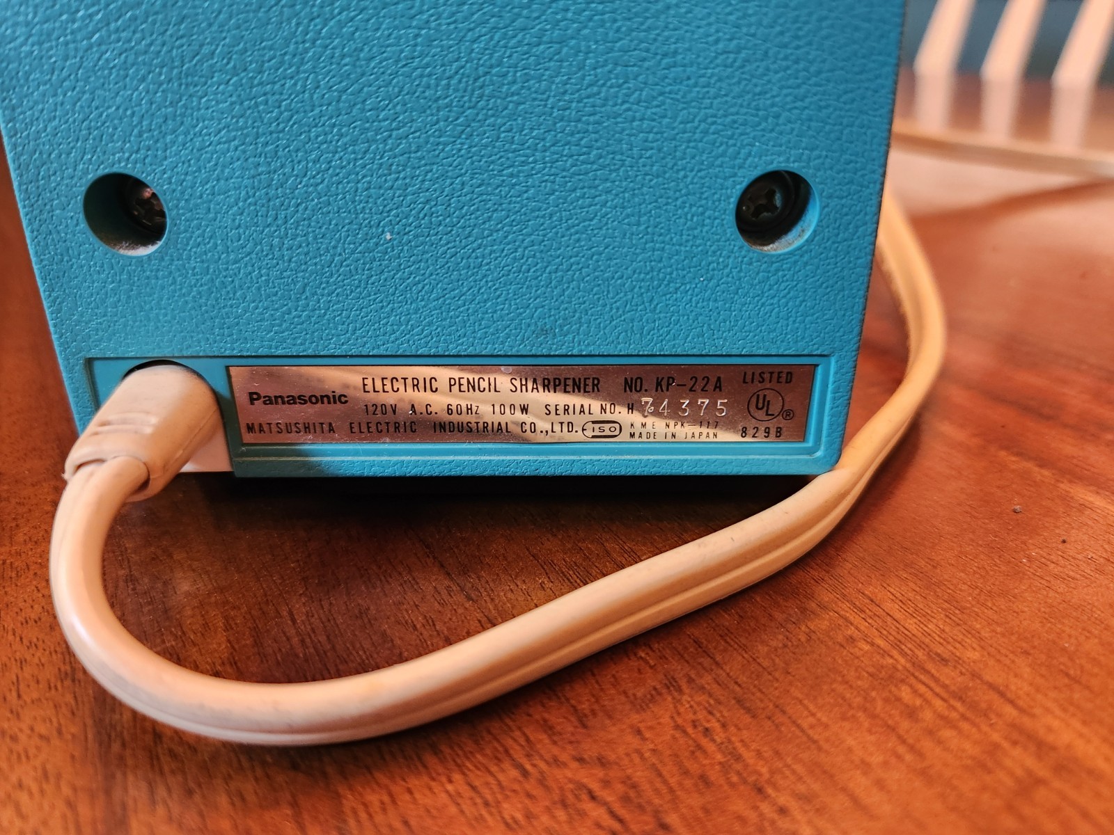 Vintage Panasonic Electric Pencil Sharpener KP-22A Teal Works Cracked Base