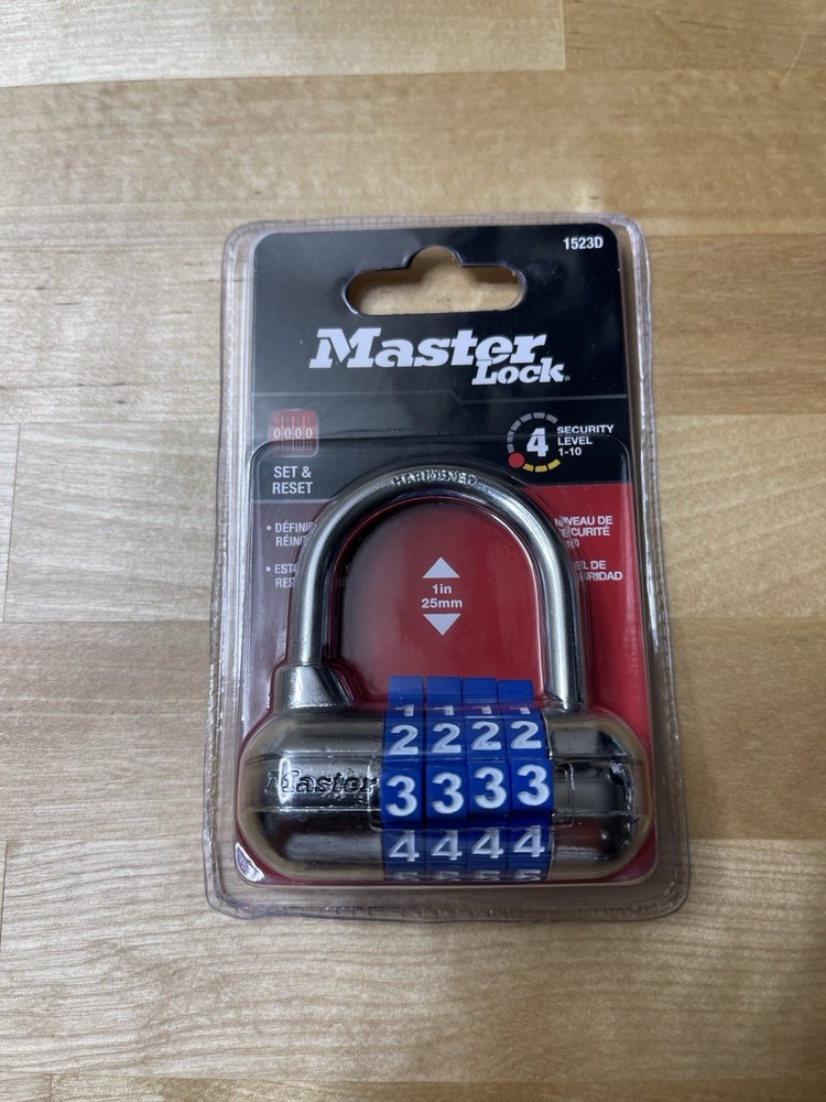 MASTER LOCK 1523D 4-DIGIT COMBINATION PADLOCK White